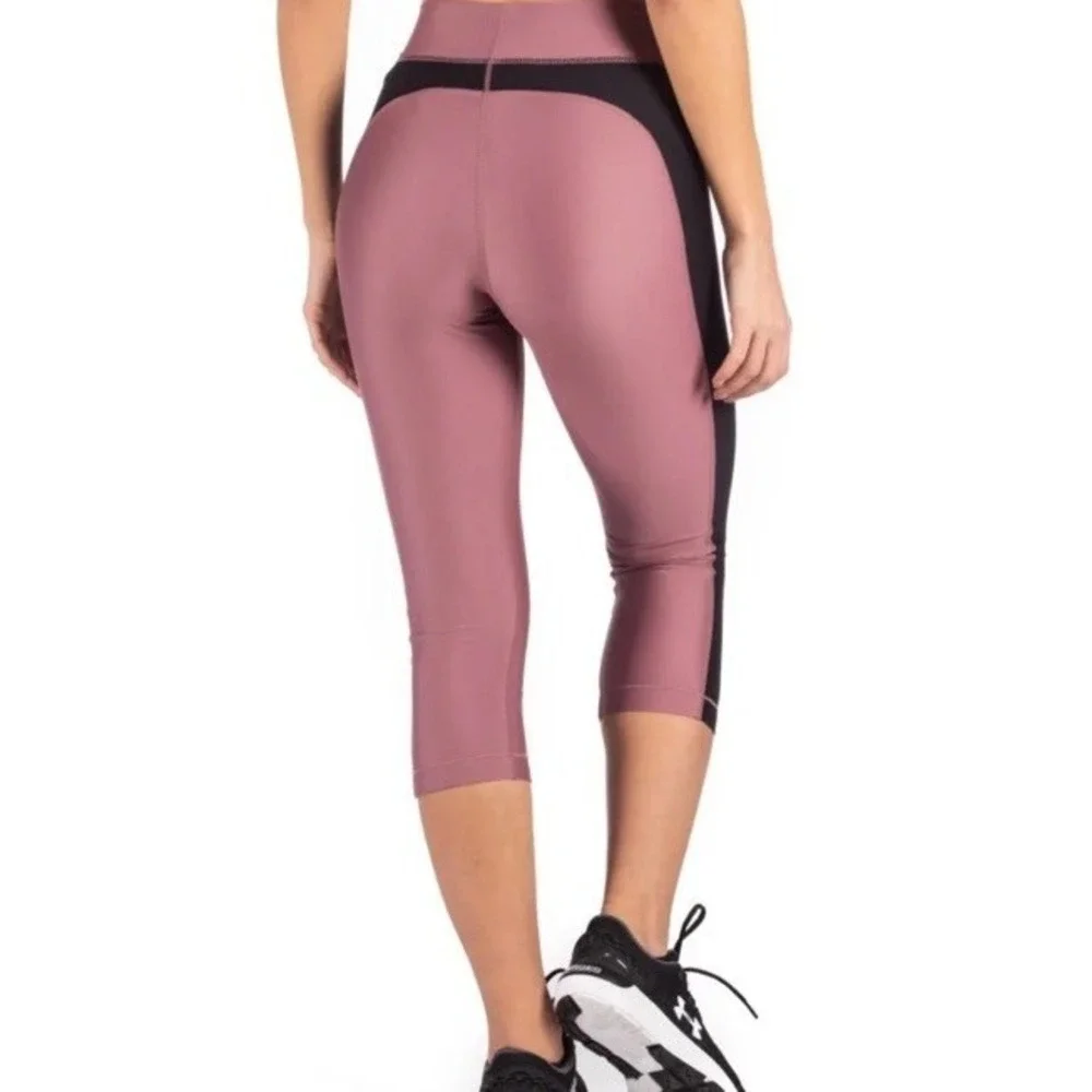 Under Armour Heat Gear Womens Compression Capri Leggings Pink And Black Strips L